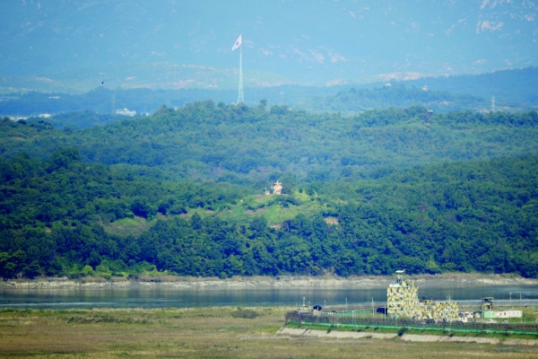 North Korean warplanes stage bombing drill