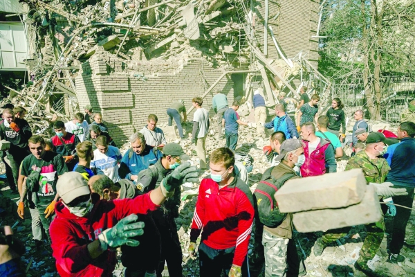 Ukraine says recaptured vast tracts of key Kherson region