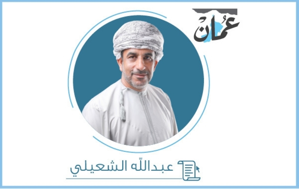 نوافذ.. الإعلام الهجين