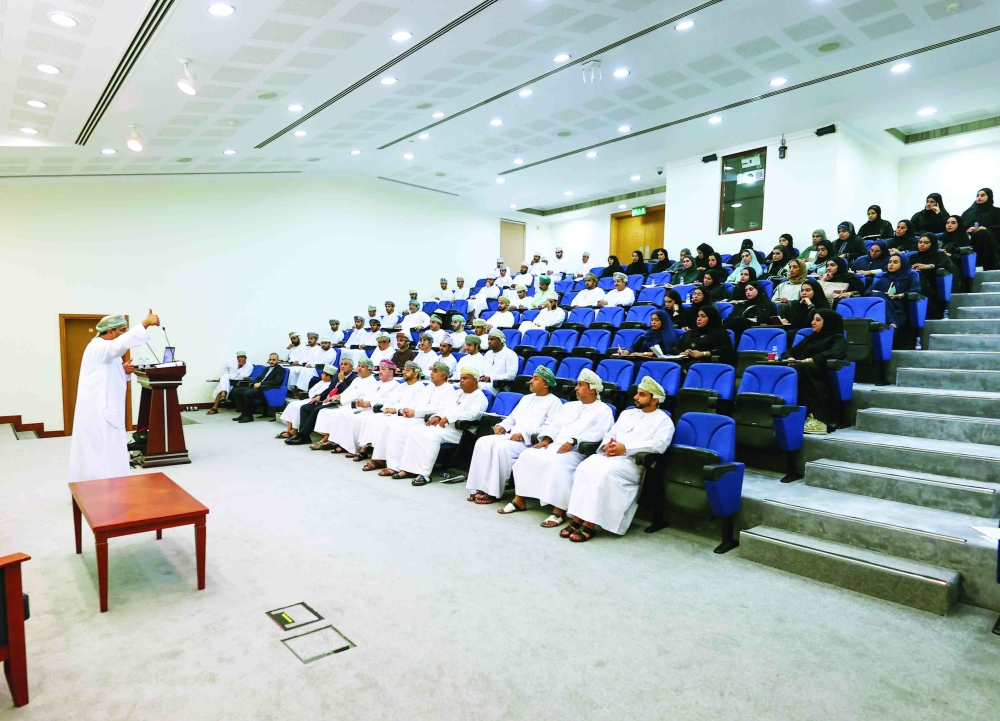 التدريب على صياغة المذكرات القانونية ومهارات المرافعة