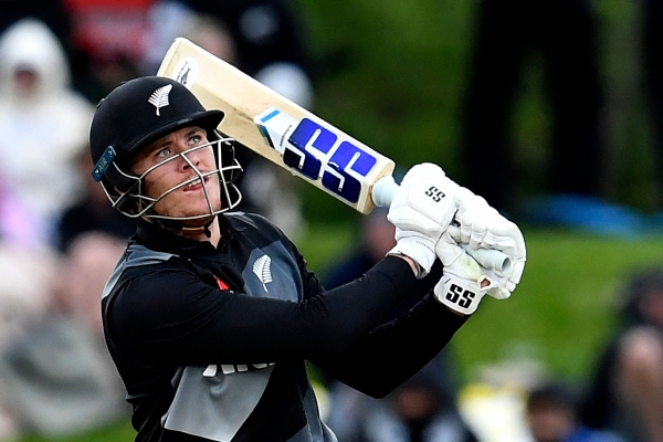 Allen smacks six sixes as NZ power past Pakistan