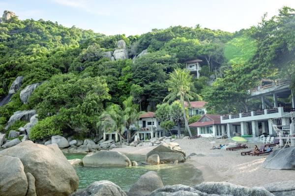On the Thai Island of Koh Tao, Can Tourism and the Environment Coexist?