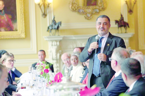 Anglo-Omani Society holds annual party