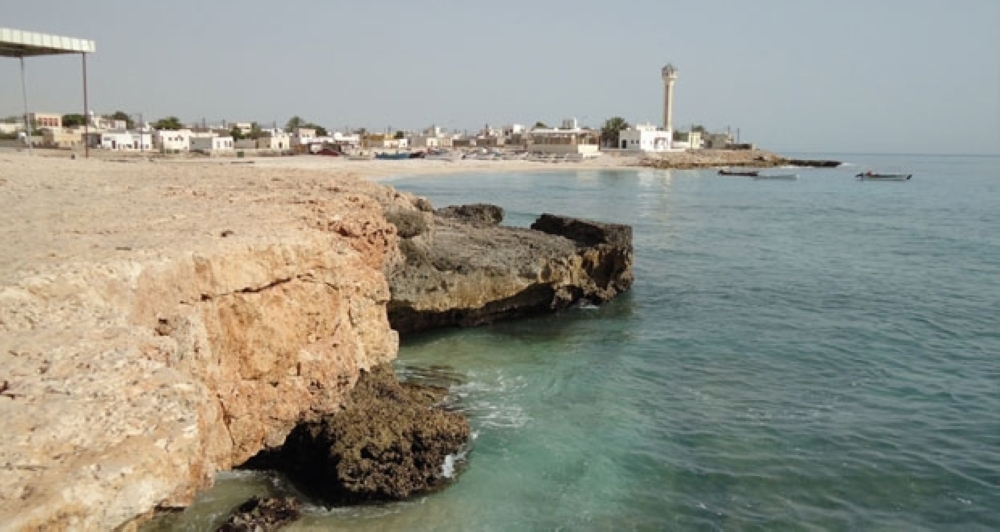 طرح مناقصة لتطوير شاطئ فنس بولاية قريات