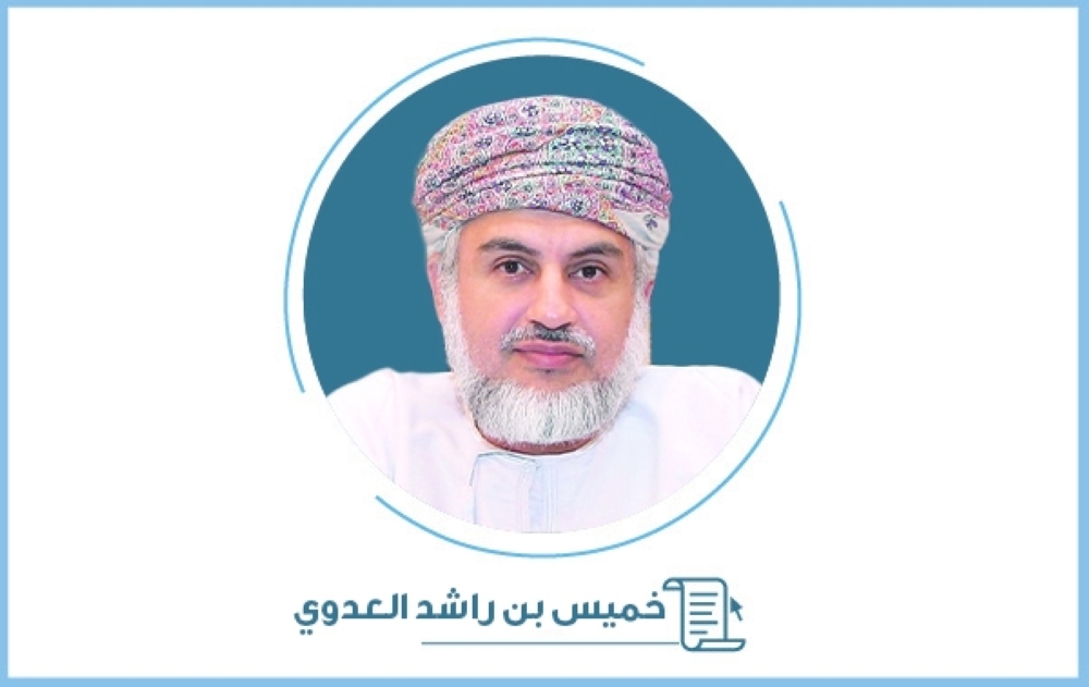 معركة الحجاب.. المرأةُ سلاحا سياسيا