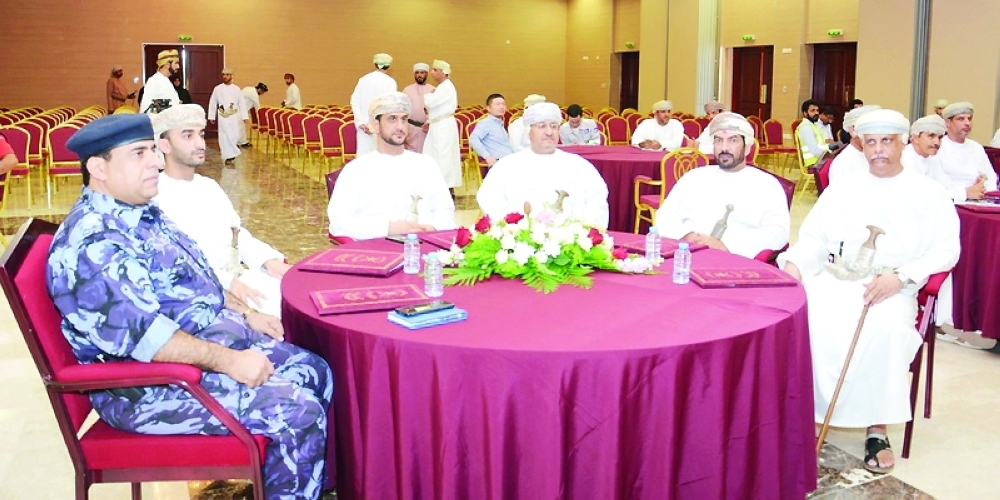 استعراض أبرز المشاريع التنموية والخدمية بالمضيبي