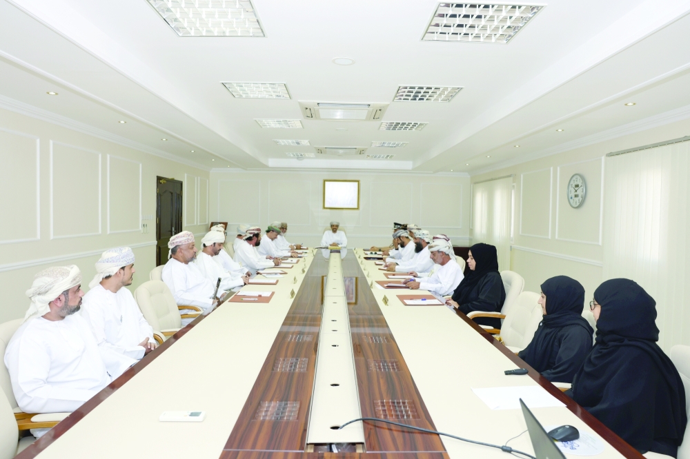 «بلدي» مسندم يناقش المسح الوطني الشامل لنواقل الأمراض