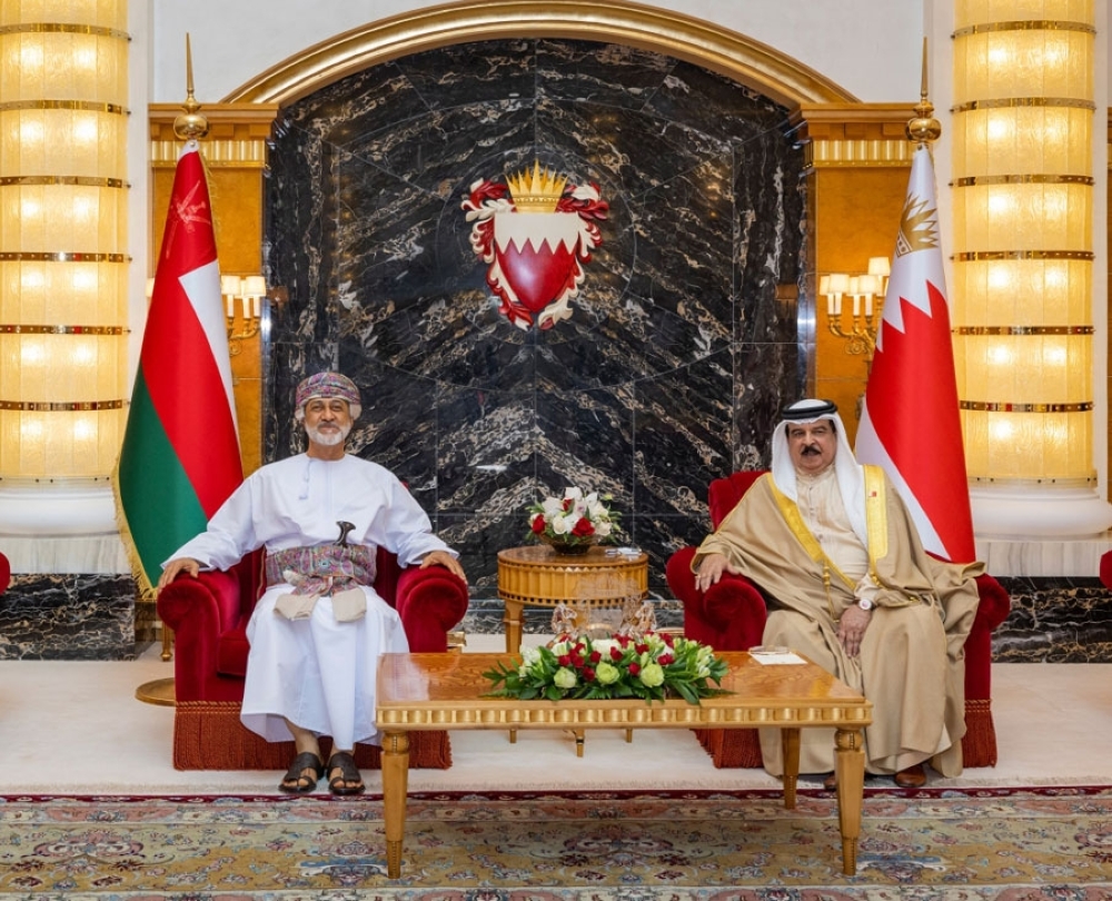 مباحثات جلالة السلطان والعاهل البحريني جسدت عمق العلاقات التاريخية بين البلدين