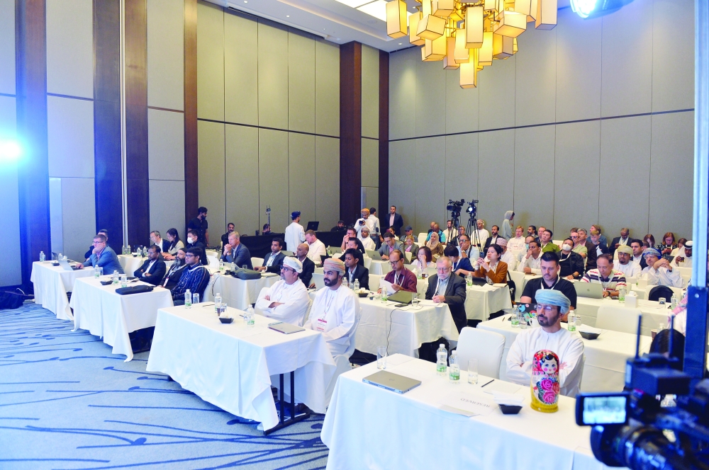 «منظمة مشغلي النطاقات العليا» تناقش قضايا استقرار الإنترنت والأنظمة