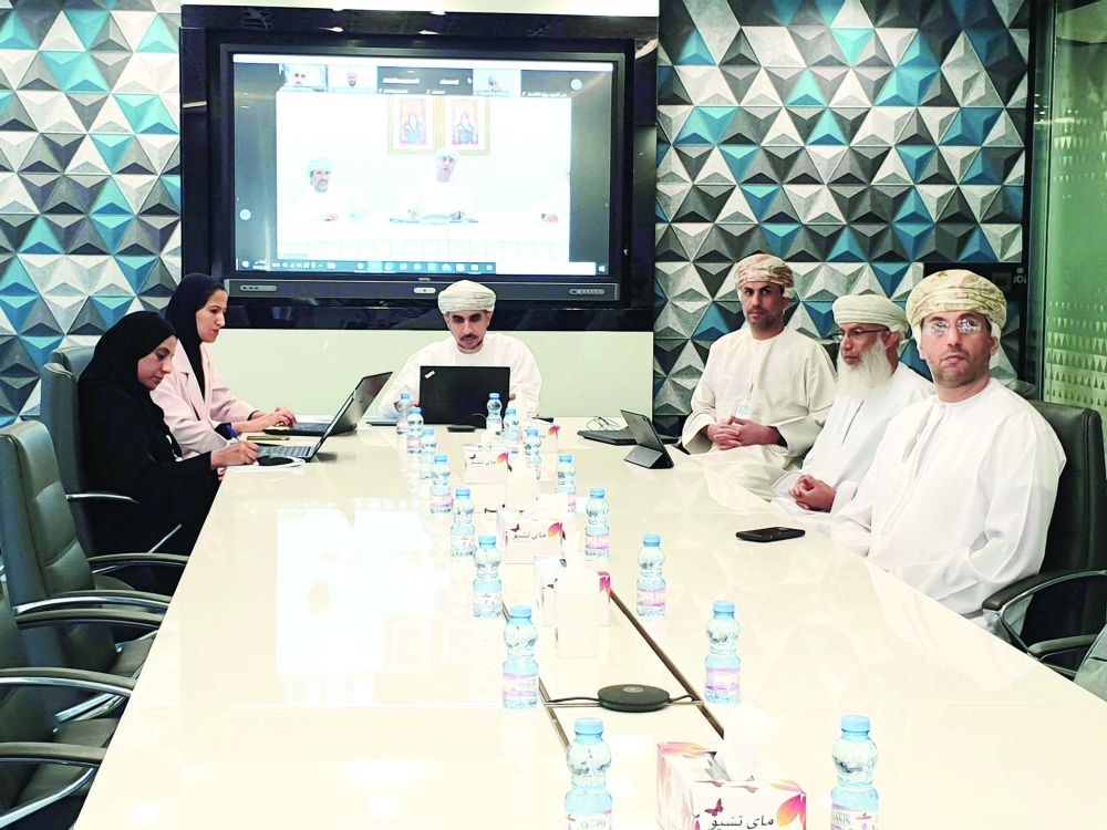 حلقة عمل افتراضية تدعو إلى تطوير مهارات العمل بما يتناسب مع تقنيات الثورة الصناعية الرابعةالمعولي: ظهور 133 وظيفة في المرحلة القادمة.. وعلى الشباب الإقبال عليها