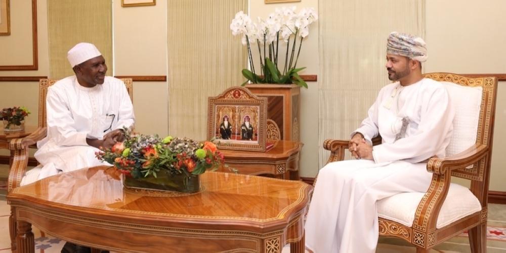 وزير الخارجية يتسلم نسخة من أوراق اعتماد سفير نيجيريا المعيّن لدى سلطنة عُمان