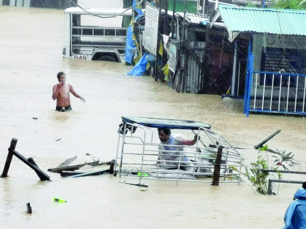 Philippines president orders urgent aid as storm kills 45