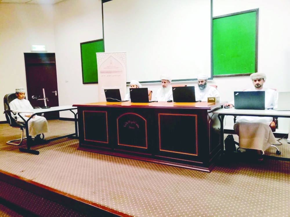 تنافس 627 مشاركا ومشاركة في مسابقة السلطان قابوس للقرآن الكريم بمسقط