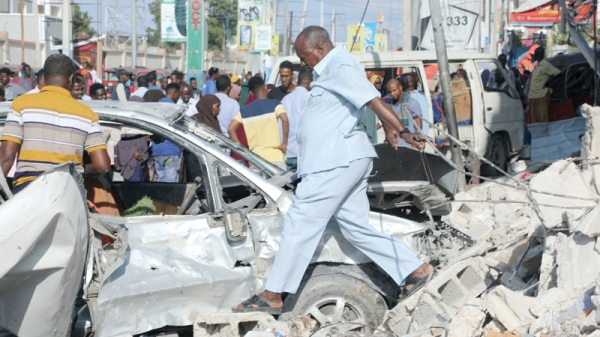 Death toll from Somalia bombings climbs to 100