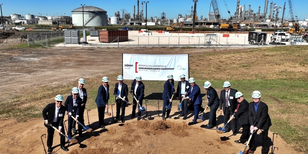 أوكيو للكيماويات تضع حجر الأساس لمصنع عالمي بمدينة تكساس الأمريكية