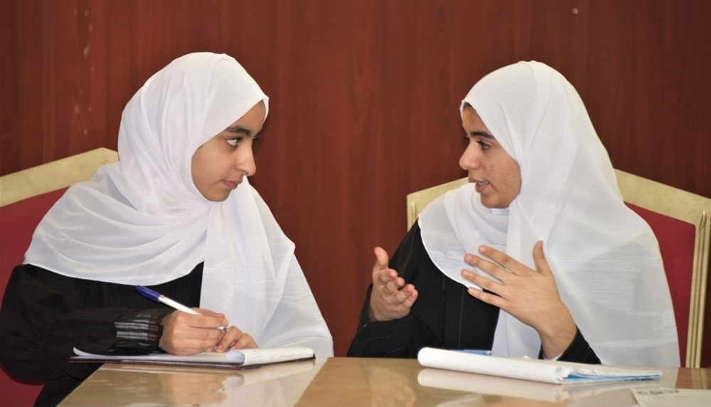 مسابقة المناظرات لطلبة تعليمية الداخلية تستقطب المبدعين