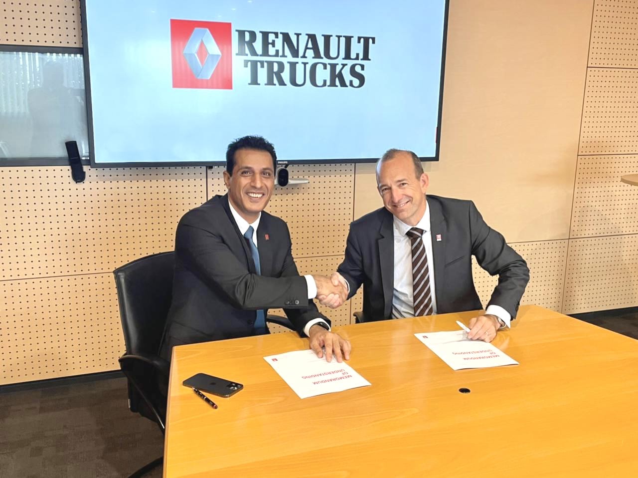 2FBCA35B BAFD 40FE B3B1 ECF31D311821