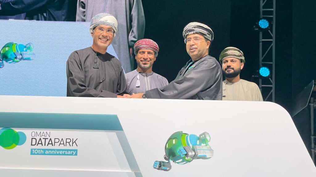 (عمان داتا بارك) تتتوج نجاجاتها في مساقات تكنولوجيا المعلومات وخدمات الاستضافة والخدمات المدارة 6 44448D13 32F7 4C7D AB64 6F3B18BB6365