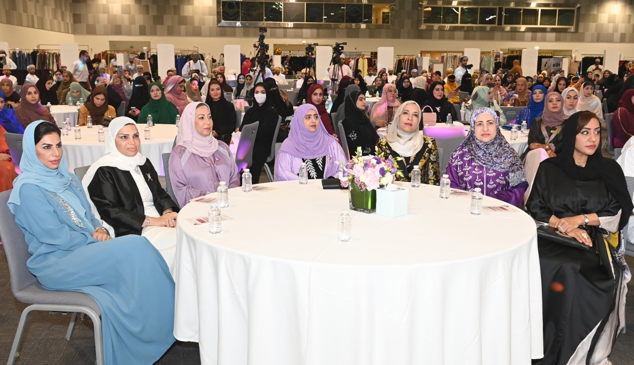 وزارة التنمية الاجتماعية تكرّم 30 امرأة في يوم المرأة العُمانية