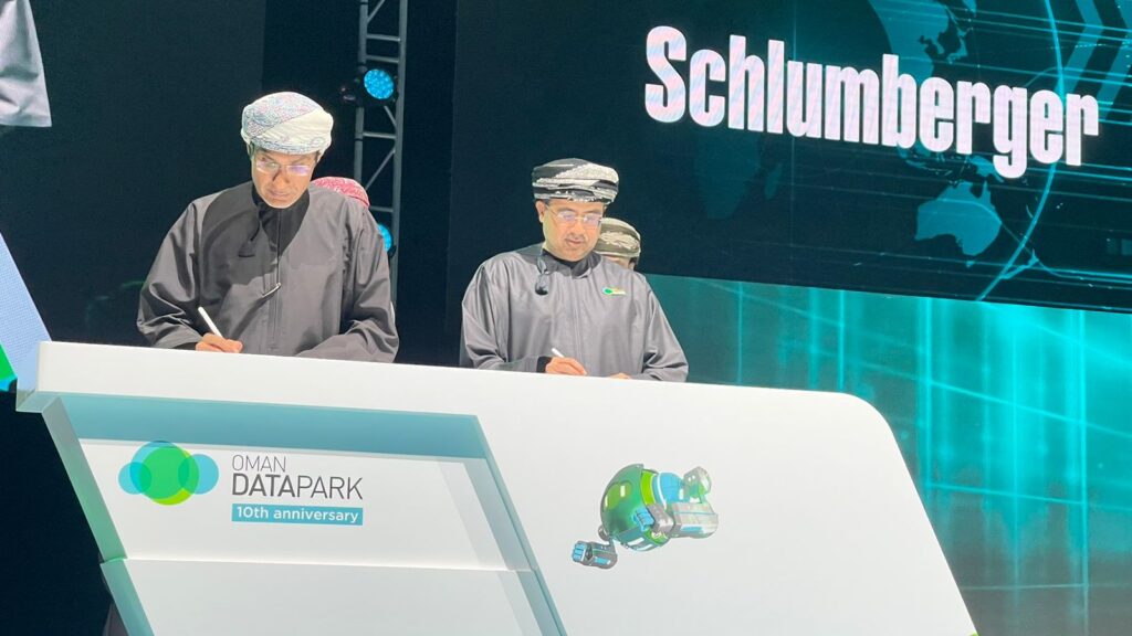 (عمان داتا بارك) تتتوج نجاجاتها في مساقات تكنولوجيا المعلومات وخدمات الاستضافة والخدمات المدارة 4 E14E7B74 CEE3 44D5 8091 9174284B44A8