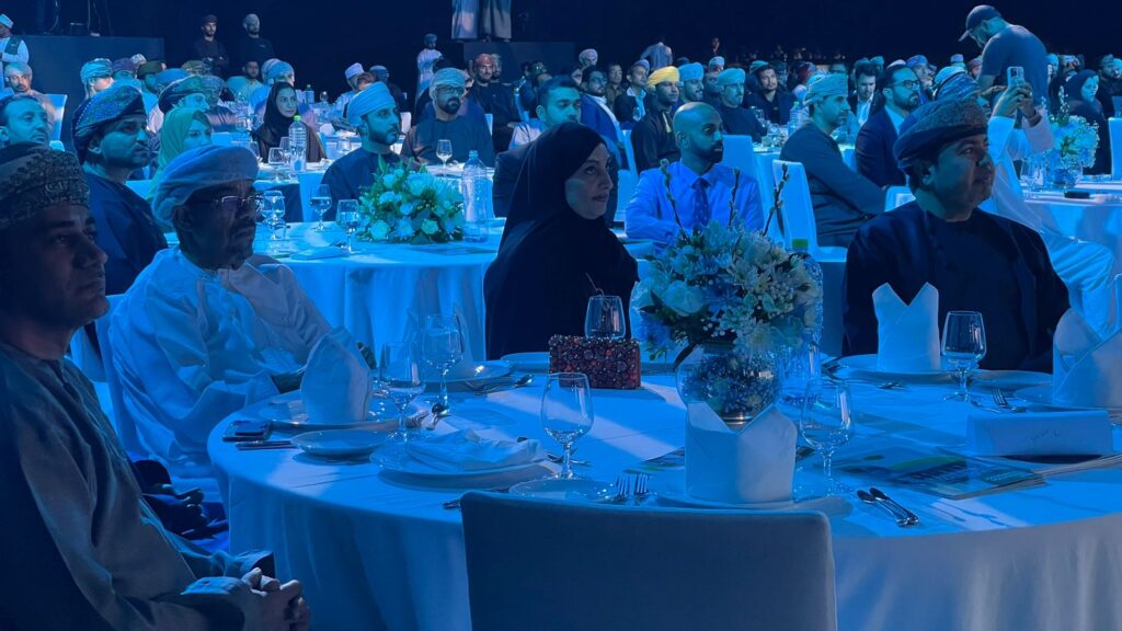 (عمان داتا بارك) تتتوج نجاجاتها في مساقات تكنولوجيا المعلومات وخدمات الاستضافة والخدمات المدارة 8 F01A71FA 98CF 431B B4BE 6C2ED1BC303B