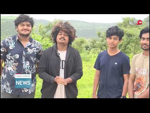 Visitors enjoy their tour in the fascinating nature of Salalah