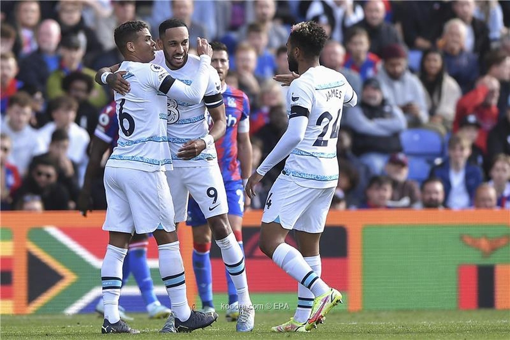 تشلسي يفوز على كريستال بالاس 2 / 1 في الدوري الإنجليزي