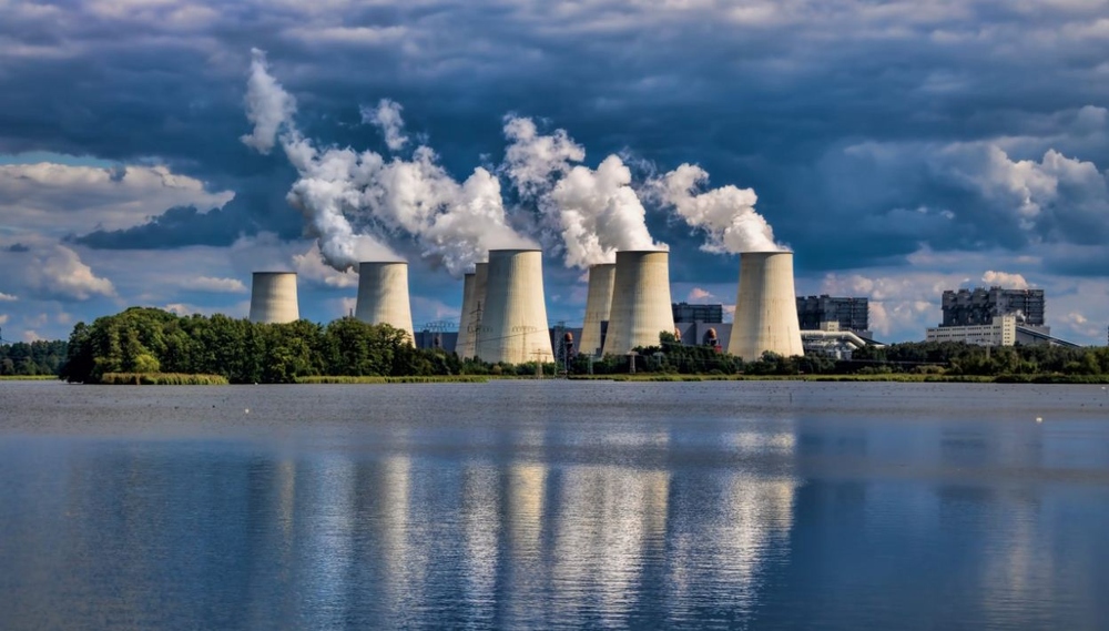 فرنسا تعيد تشغيل محطة طاقة تعمل بالفحم