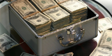 Man in China hides lottery money worth USD 29.9 million from wife saying it’ll make her “lazy”!