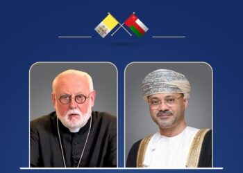 Oman’s Foreign Minister receives call from Vatican