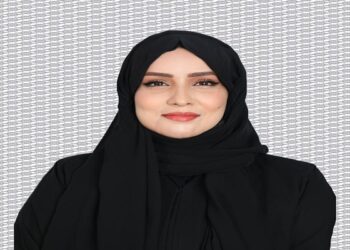 The first Omani woman at the Zubair group level