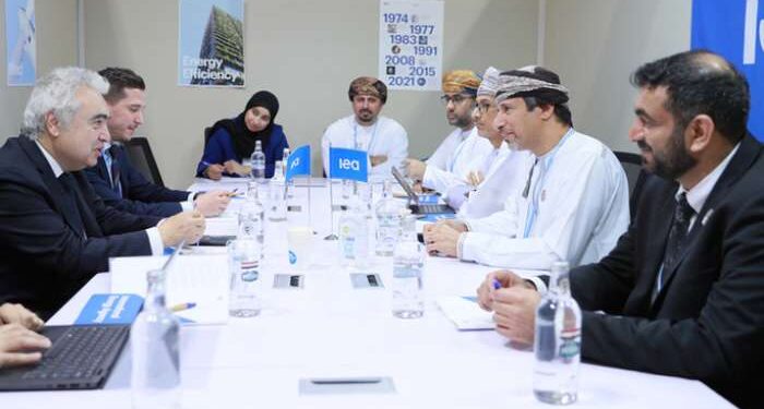 Oman continues participation in COP27 at Sharm El Sheikh 1 Oman continues participation in COP27 at Sharm El Sheikh