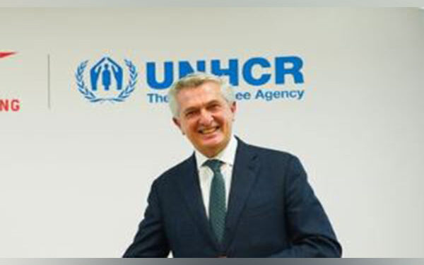 Afghanistan is home to over 70% of world's refugees, displaced people 1 Afghanistan is home to over 70% of world’s refugees, displaced people