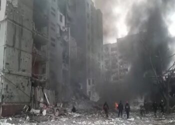 Russia to withdraw troops from key Ukrainian city Kherson