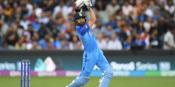 Half-centuries from Pandya, Virat power India to 168/6 against England in semifinal