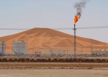 OIA announces 10 national projects with investment of +OMR 750 million
