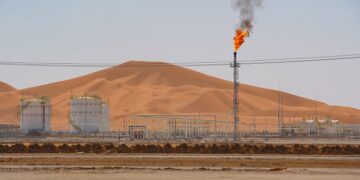 OIA announces 10 national projects with investment of +OMR 750 million