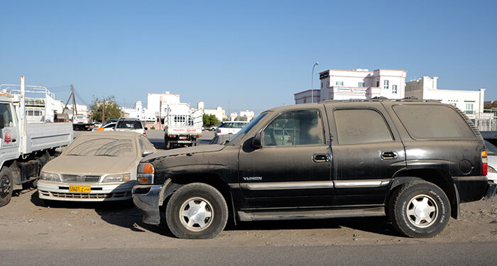 Muscat Municipality tows away 291 abandoned vehicles