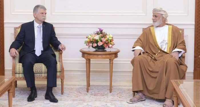 State Council Chairman receives Speaker of Hungarian National Assembly