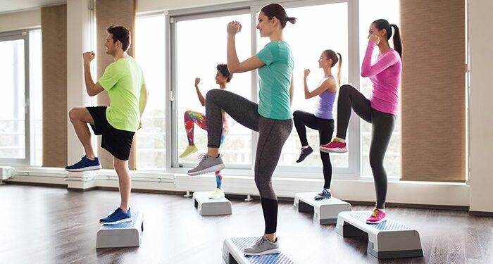 Aerobic exercise lowers risk of metastatic cancer 1 Aerobic exercise lowers risk of metastatic cancer