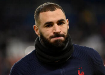 Karim Benzema suffers leg injury on eve of World Cup finals