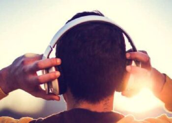 Did you know your favourite songs could reveal your attachment style?