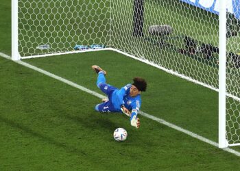 FIFA WC: Robert Lewandowski misses penalty; Mexico, Poland play out draw