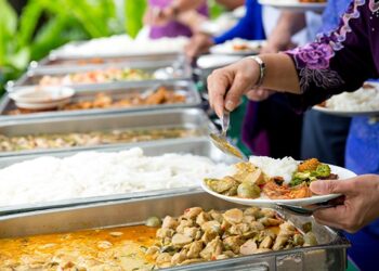 Top 5 tips for a happy hosting experience during the holidays