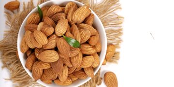 Almonds can help cut calories