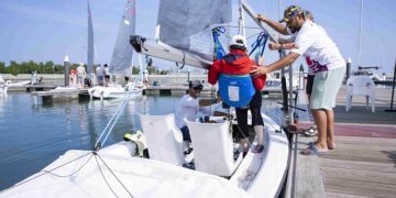 Oman Sail welcomes 39 teams from 19 nations to the 2022 RS Venture Connect World Championships