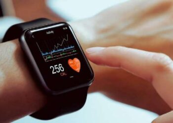 Smartwatches have potential to detect emerging health problems