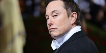 Twitter accounts to be verified with three colours from next week: Elon Musk