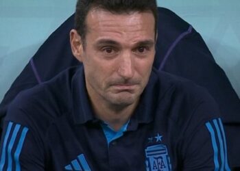 Scaloni hails Messi as Argentina breathe life into World Cup hopes