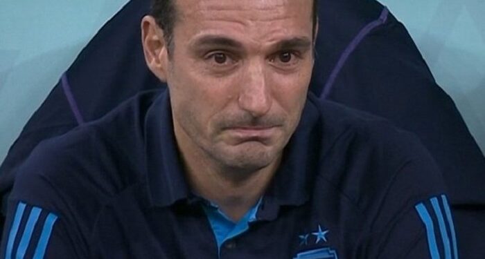 Scaloni hails Messi as Argentina breathe life into World Cup hopes 1 Scaloni hails Messi as Argentina breathe life into World Cup hopes